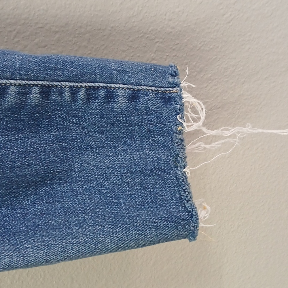 FRAME Le High Skinny Distressed Cropped Jeans Size 26 - Picture 4 of 9